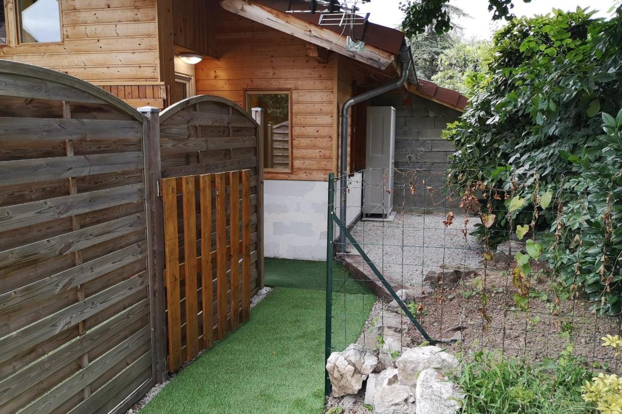 #M1 La Maisonnette Des 3 Ponts Terrace แซงต์-เอแกรฟ ภายนอก รูปภาพ